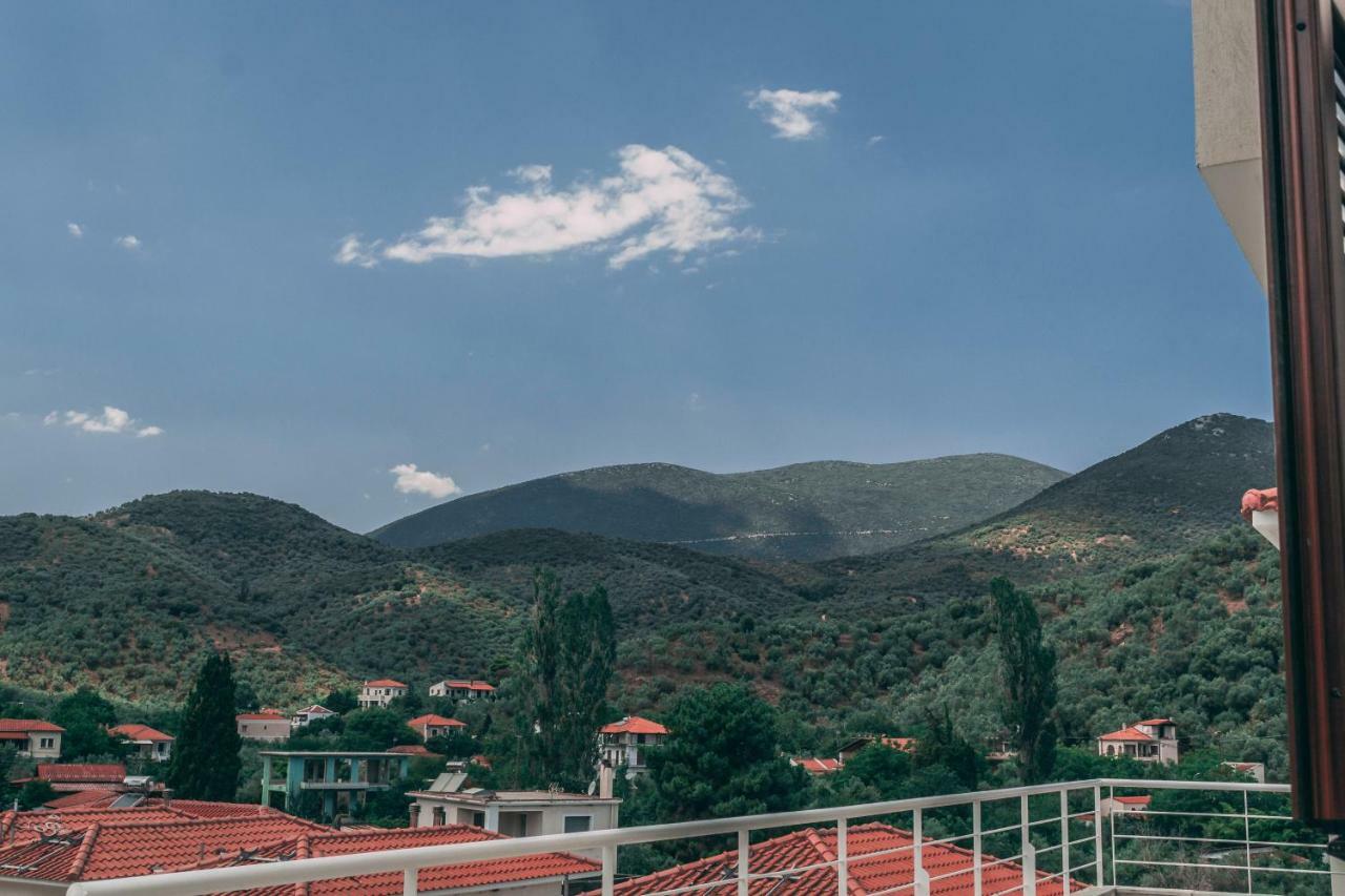 Villa Elia Pteleós Buitenkant foto