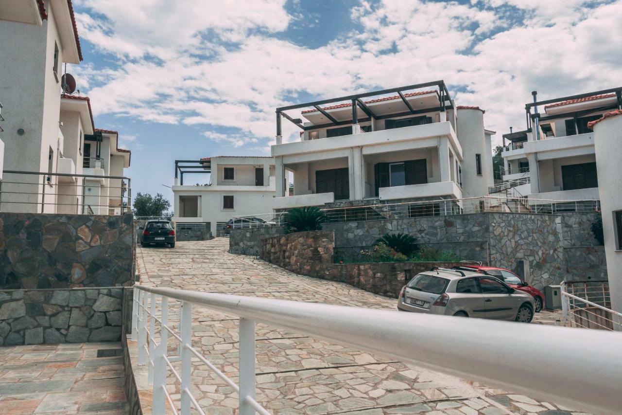 Villa Elia Pteleós Buitenkant foto