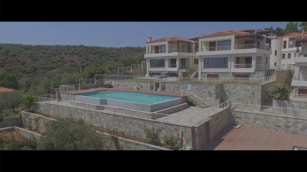 Villa Elia Pteleós Buitenkant foto